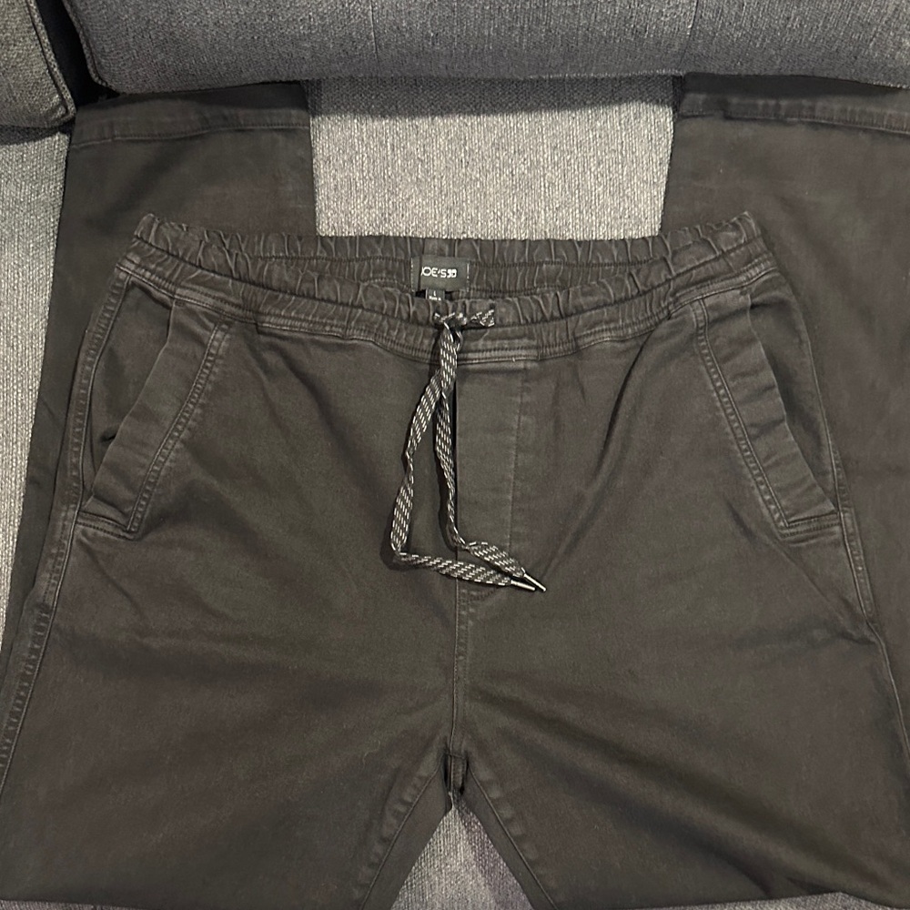 Joe's Jeans Charcoal Joggers for Men (L)